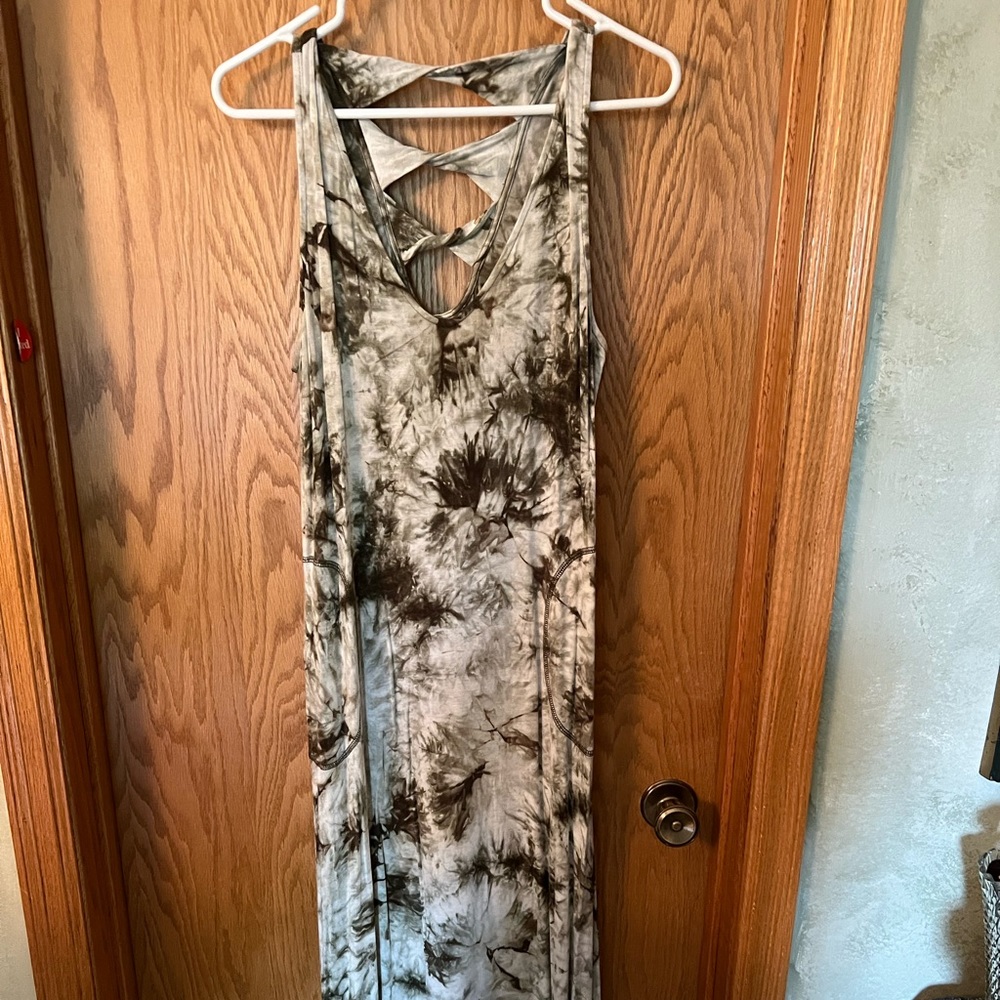 Holly Robinson Peete maxi dress size S